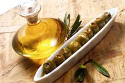 Purchase High Quality Olive Oil At Zeea Olives