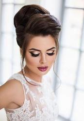 Get Bridal Hair stylist and Makeup Services in Toronto