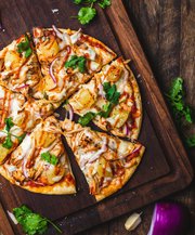 Pizza Den: Leading Italian Restaurant in Oakville