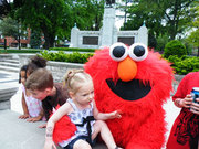 TRIBUTE TO ELMO / PARTIES FOR TODDLERS